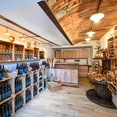 Kulinarischer Weinhof Florlwirt *