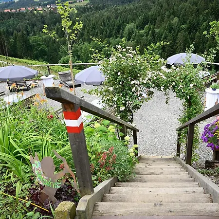 Kulinarischer Weinhof Florlwirt *