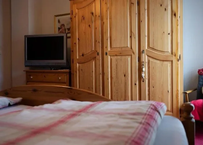 Värdshus Kulinarischer Weinhof Florlwirt