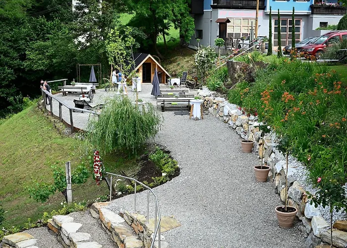 Kulinarischer Weinhof Florlwirt Locanda